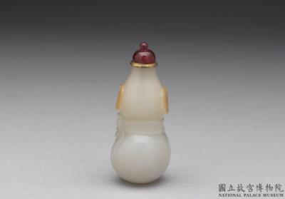 图片[2]-Jade gourd-shaped snuff bottle with a band and auspicious-character decoration, Qing dynasty, 18th century-China Archive